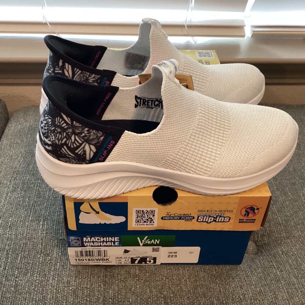 Skechers Women's Slip-Ins: Ultra Flex 3.0 - Full Flight Casual Sneakers,… - Picture 9 of 11